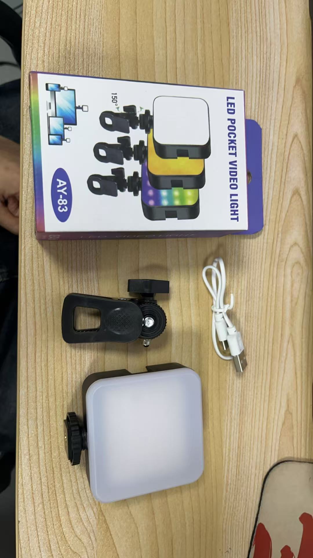 ไฟพกพา RGB สำหรับถ่ายภาพกลางแจ - Photography Lighting Game บทวิจารณ์และราคา